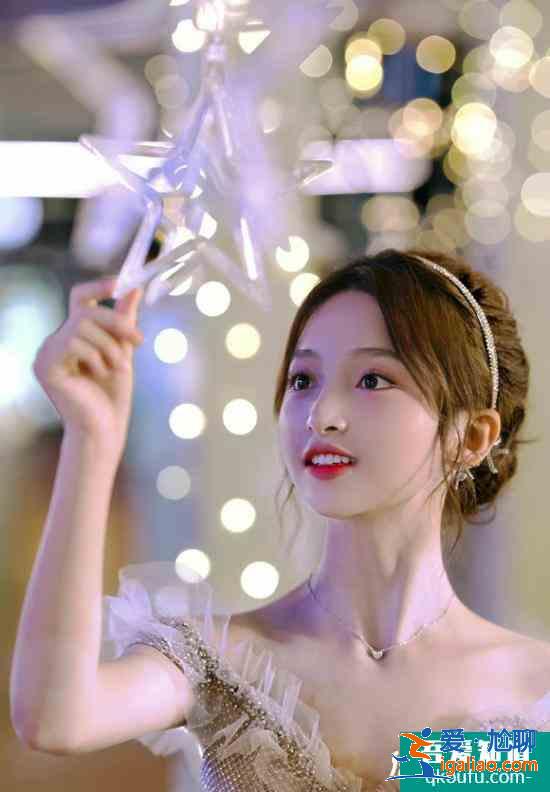 段星羽新劇《不一樣的蕭先生》殺青 體會雙重身份女主奇妙愛情？
