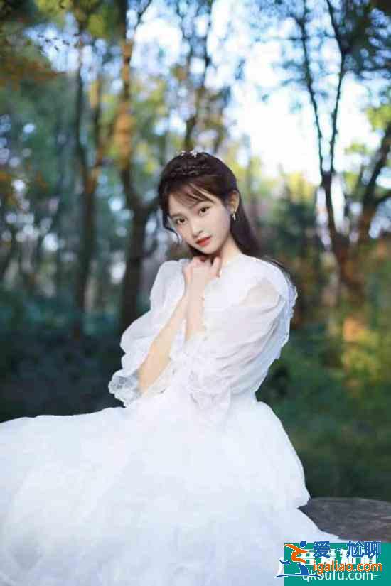 段星羽新劇《不一樣的蕭先生》殺青 體會雙重身份女主奇妙愛情？