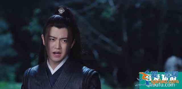 任嘉倫16連冠！暮白首：那嵐岳江湖第一的“背鍋俠”坐穩(wěn)了？
