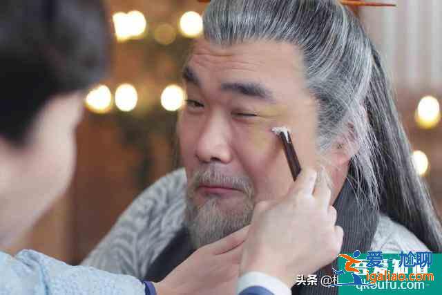 《暮白首》之白為止：無論多大年紀，動情的樣子都一般無二？