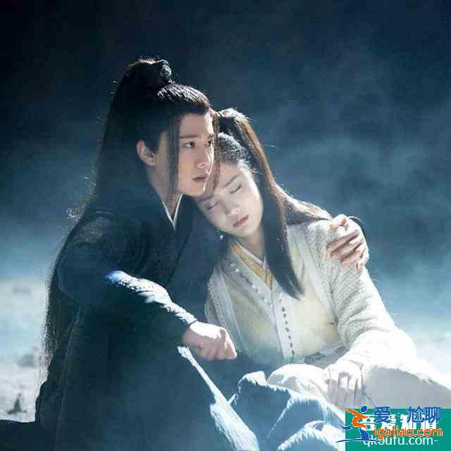 本以為《暮白首》是甜寵劇，沒想到全員黑蓮花，智商武力值全在線？