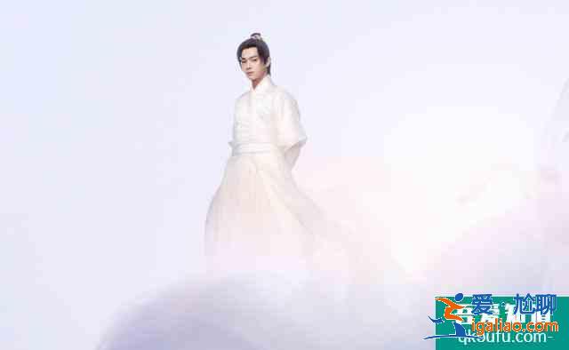 《天舞紀》終于開播，看完第一集入坑，我卻被許凱的女裝圈粉了？