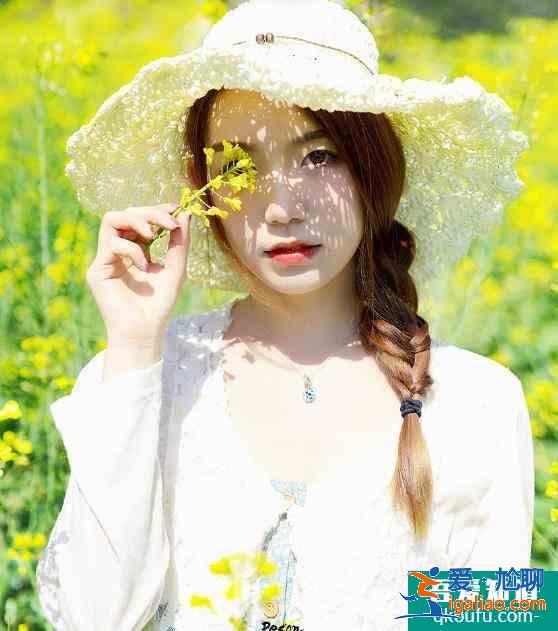 油菜花拍照姿勢圖片大全 油菜花拍照技巧？