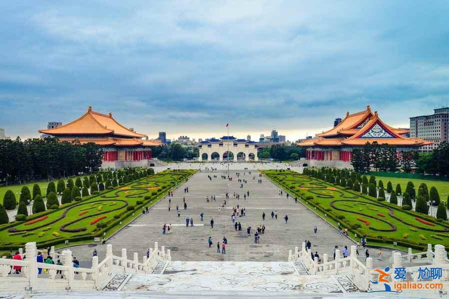 中正紀(jì)念堂參觀時(shí)間，中正紀(jì)念堂換崗儀式，中正紀(jì)念堂門(mén)票？