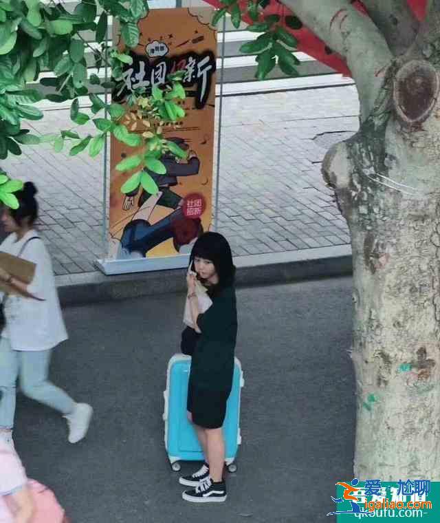 《以家人之名》路透：宋威龍譚松韻解鎖新型親吻方式，甜而不膩？