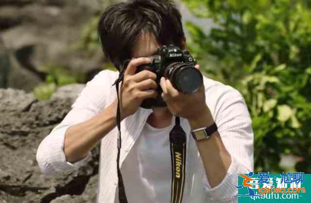 《錦繡南歌》船戲花絮,秦昊李沁拍貼身戲,全程用擋板絲毫不親密? 《錦繡南歌》船戲花絮,秦昊李沁拍貼身戲,全程用擋板絲毫不親密?