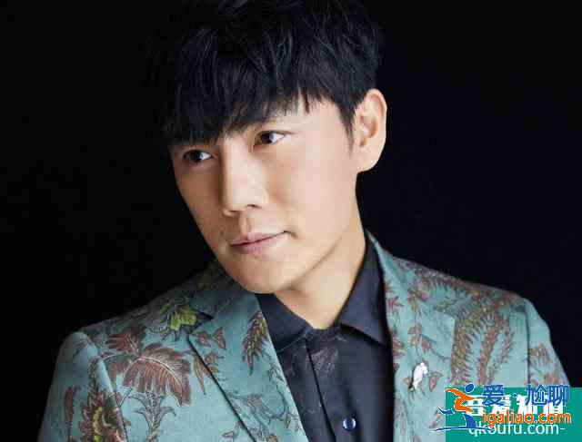 《錦繡南歌》船戲花絮,秦昊李沁拍貼身戲,全程用擋板絲毫不親密? 《錦繡南歌》船戲花絮,秦昊李沁拍貼身戲,全程用擋板絲毫不親密?