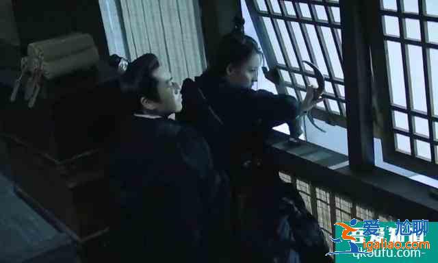 《錦繡南歌》船戲花絮,秦昊李沁拍貼身戲,全程用擋板絲毫不親密? 《錦繡南歌》船戲花絮,秦昊李沁拍貼身戲,全程用擋板絲毫不親密?