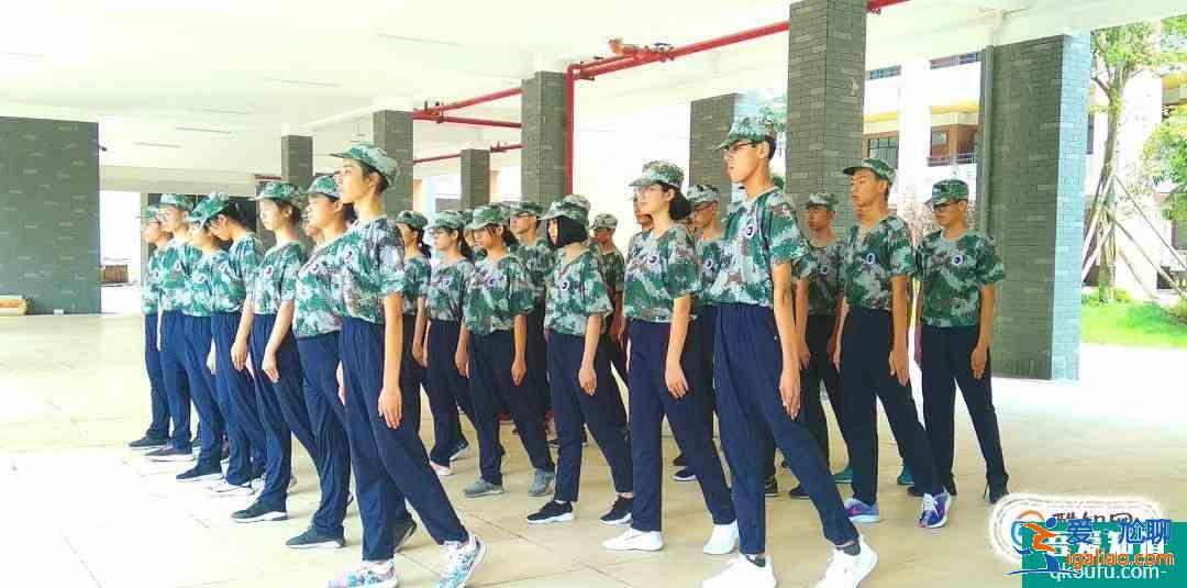 軍訓(xùn)的內(nèi)容有哪些？？