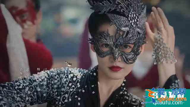 《錦繡南歌》：李沁又柔又颯，拼搏十載爆紅的原因在這里？