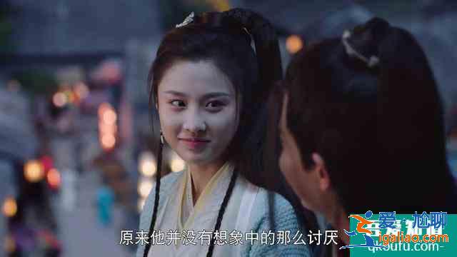 《暮白首》女性角色分析，容婳（一）：我很可愛，但我不是傻白甜？