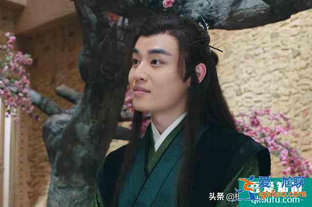 《暮白首》之梅嬰：剛剛出發的時候，我們都曾是單純的孩子？