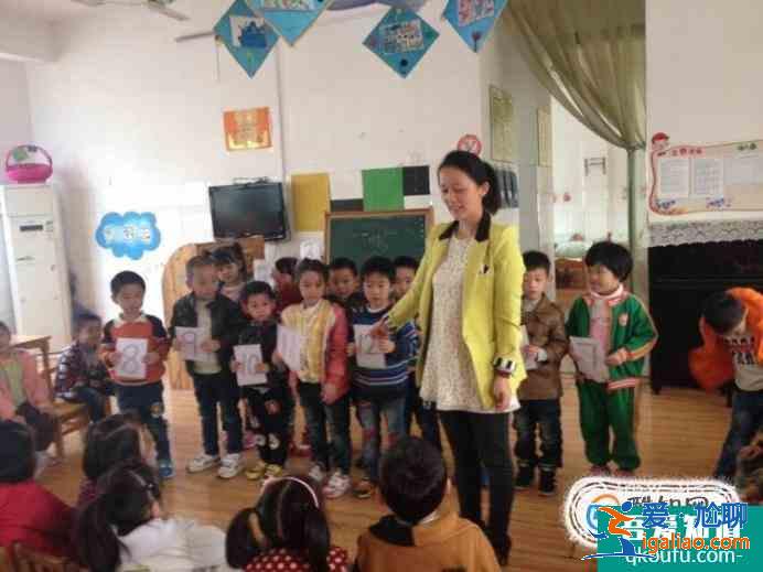 如何查看小學初考成績期末考試成績呢？