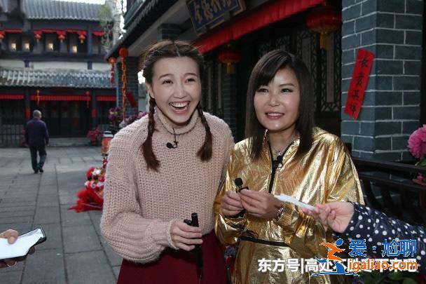 吳若希被批失儀狂笑亂摸名牌，反擊：是什么摸不得啊!