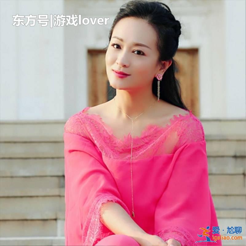 41歲陳數和42歲涓子，一個不生孩子仍很美，一個生完孩子更美
