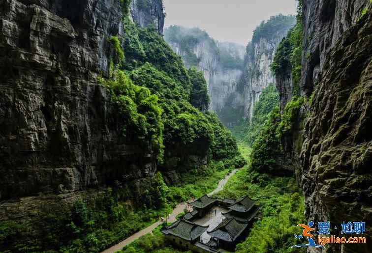 亞洲最大的天生橋群，《變形金剛4》取景地？