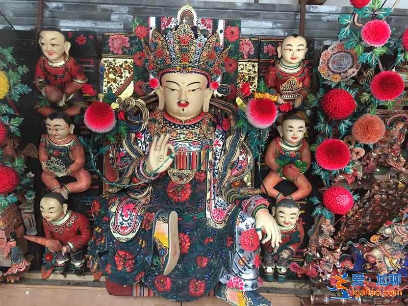 西寧網(wǎng)紅景點(diǎn)有哪些，西寧網(wǎng)紅景點(diǎn)攻略？