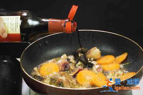 黃燜雞做法? 黃燜雞做法?