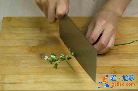 涼拌西蘭花做法？