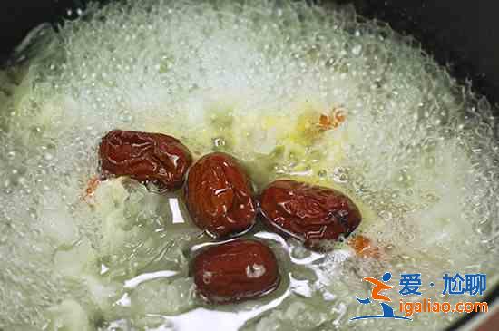 銀耳蓮子羹的做法? 銀耳蓮子羹的做法?