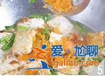 蛋黃炒豆腐怎么做?? 蛋黃炒豆腐怎么做??