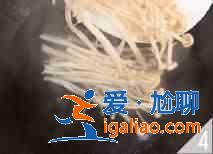 金針菇炒雞絲怎么做？？