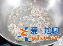 蝦皮雞蛋炒菠菜怎么做？？