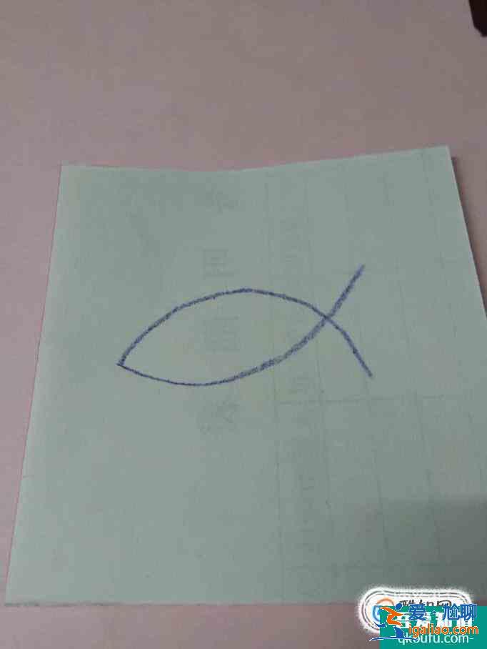 教寶寶一個(gè)畫(huà)魚(yú)的方法？