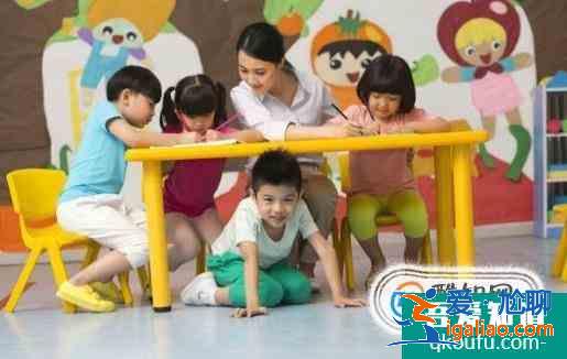 如何防止幼兒園小學化傾向？
