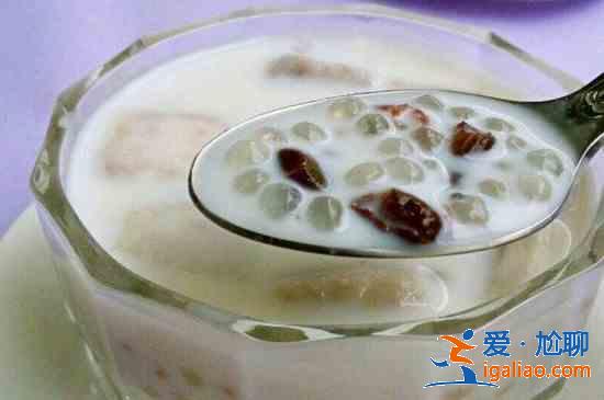煉乳和淡奶油的區(qū)別？