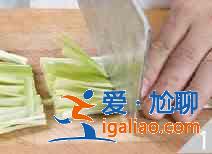 韭黃炒肚絲怎么做？？