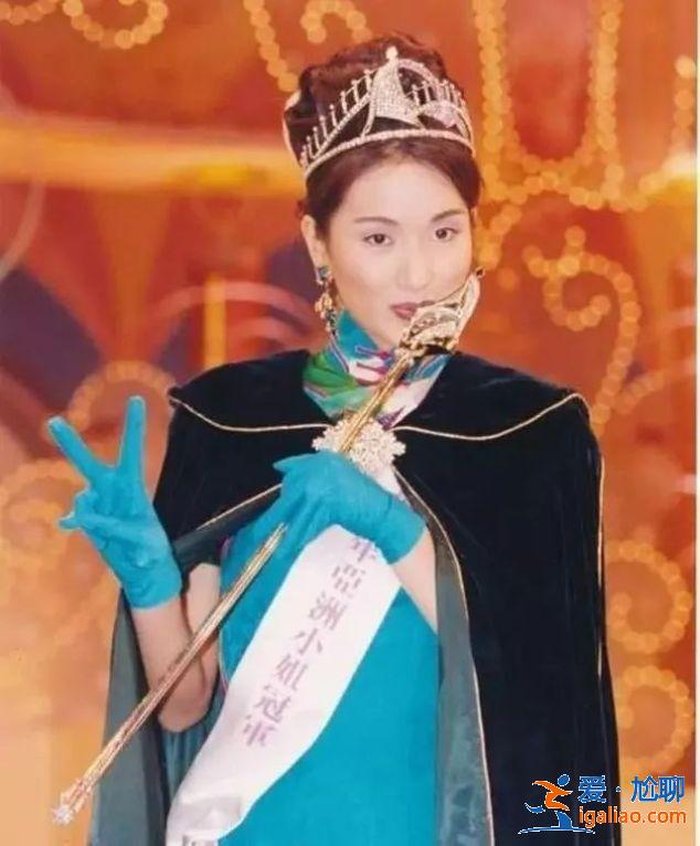 亞姐原來瓜這么多!當小三、賣淫、拍三級片,還輪番上演艷照門… 亞姐原來瓜這么多!當小三、賣淫、拍三級片,還輪番上演艷照門…