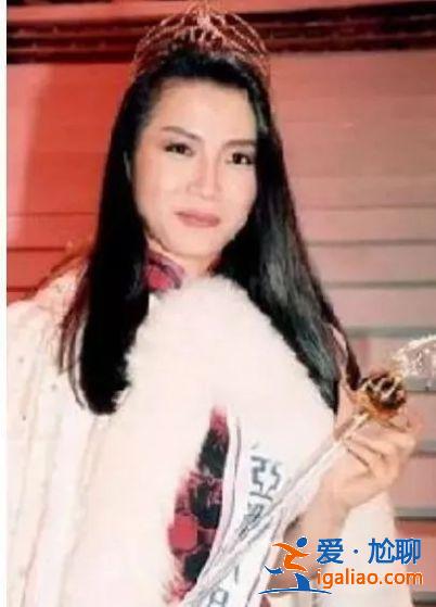 亞姐原來瓜這么多!當小三、賣淫、拍三級片,還輪番上演艷照門… 亞姐原來瓜這么多!當小三、賣淫、拍三級片,還輪番上演艷照門…