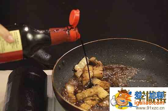 土豆紅燒肉怎么做? 土豆紅燒肉怎么做?