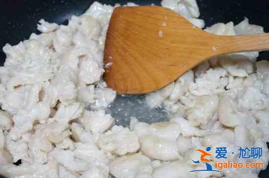 怎么熬豬油又白又香？