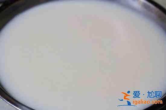 怎么熬豬油又白又香？