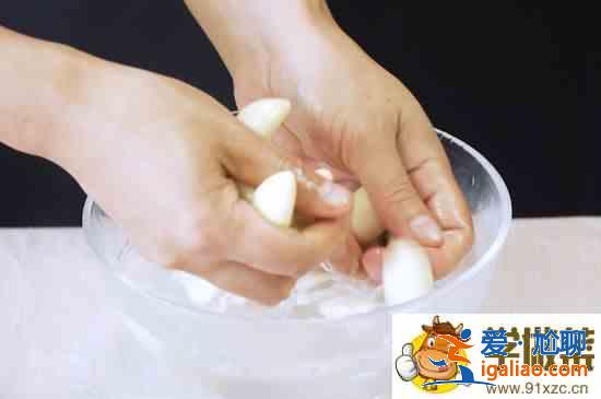 臘八蒜的腌制方法? 臘八蒜的腌制方法?