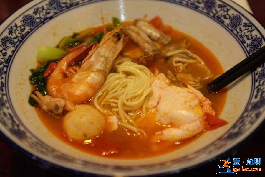 去青島必吃的特色美食是什么，青島的特色美食有哪些，青島特色美食推薦？