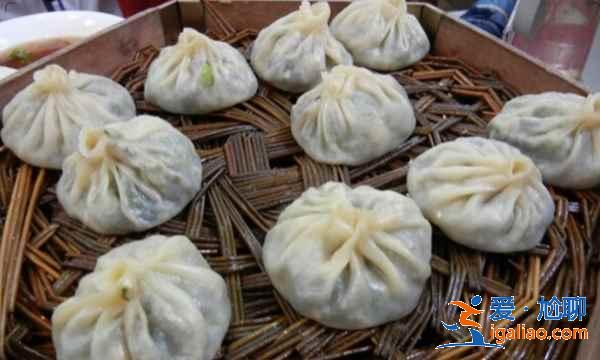 西安有哪些美食街，西安本地人最愛的美食街？