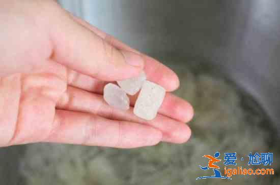 白蘿卜梨水的煮水方法? 白蘿卜梨水的煮水方法?