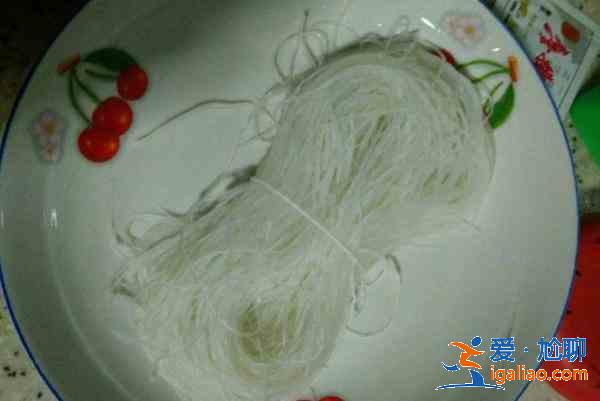 螞蟻上樹怎么做？？