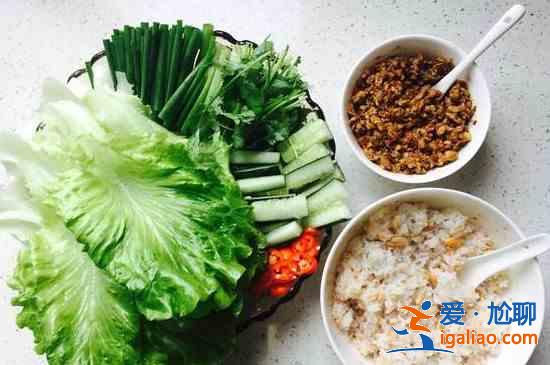 東北飯包的菜葉叫什么？