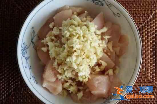 怎么炸雞胸肉又酥又脆? 怎么炸雞胸肉又酥又脆?