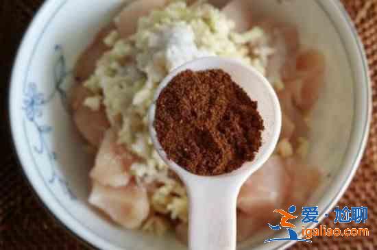 怎么炸雞胸肉又酥又脆? 怎么炸雞胸肉又酥又脆?