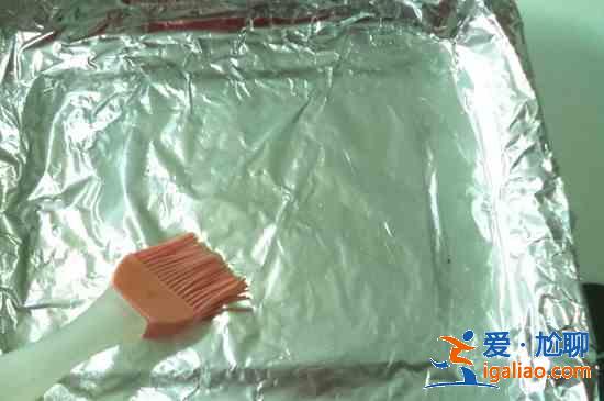 微波爐烤雞翅的做法？