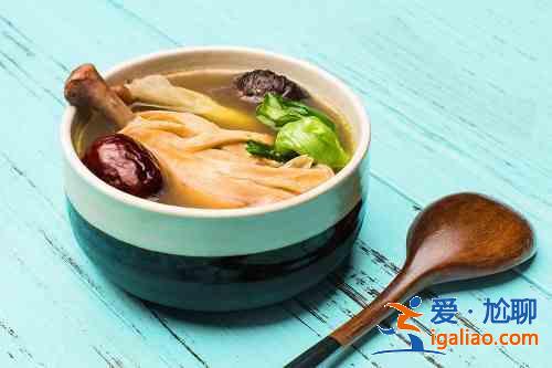 雞湯怎么燉好喝 雞湯的家常做法？