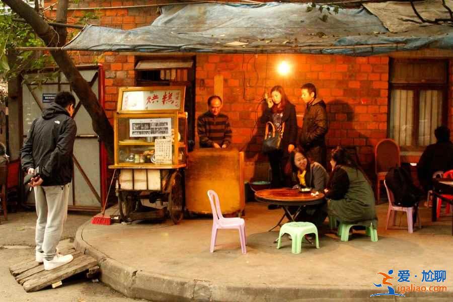 成都有什么特色老店，成都人最喜歡去哪里吃飯？