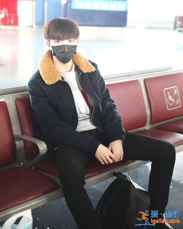 陳立農時尚表現力也太強了，簡單的造型卻能如此高級！超霸氣！