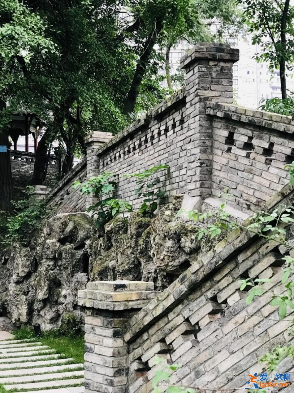 亂逛 | 西珠市街42號(hào)，露天停車場(chǎng)旁的園子讓人驚艷