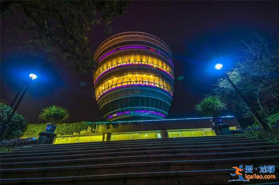 重慶哪里夜景最好，重慶哪里適合看夜景，重慶夜景在哪里看好？